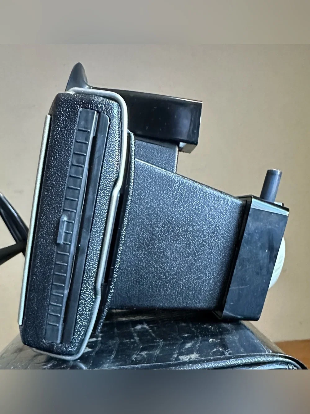 Vintage Polaroid Land Square Shooter 2 Instant Film Camera w/ Case